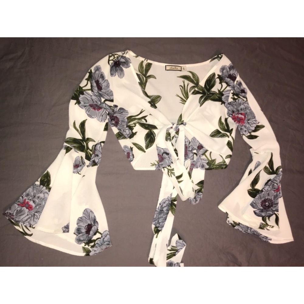 SOLD: Floral crop top